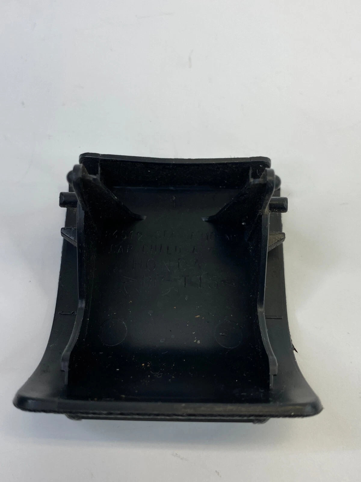 2003-2007 HONDA ACCORD REAR SEAT CHILD ANCHOR COVER CAP LID 84512-SDA-A010 OEM
