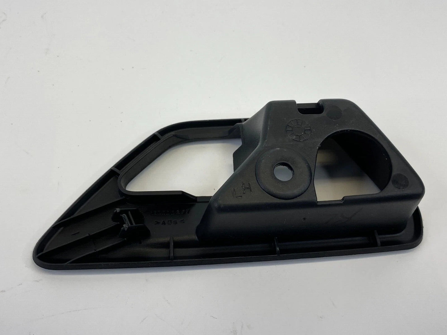 2009 2010 DODGE JOURNEY REAR LEFT INTERIOR DOOR HANDLE BEZEL TRIM 100000257 OEM