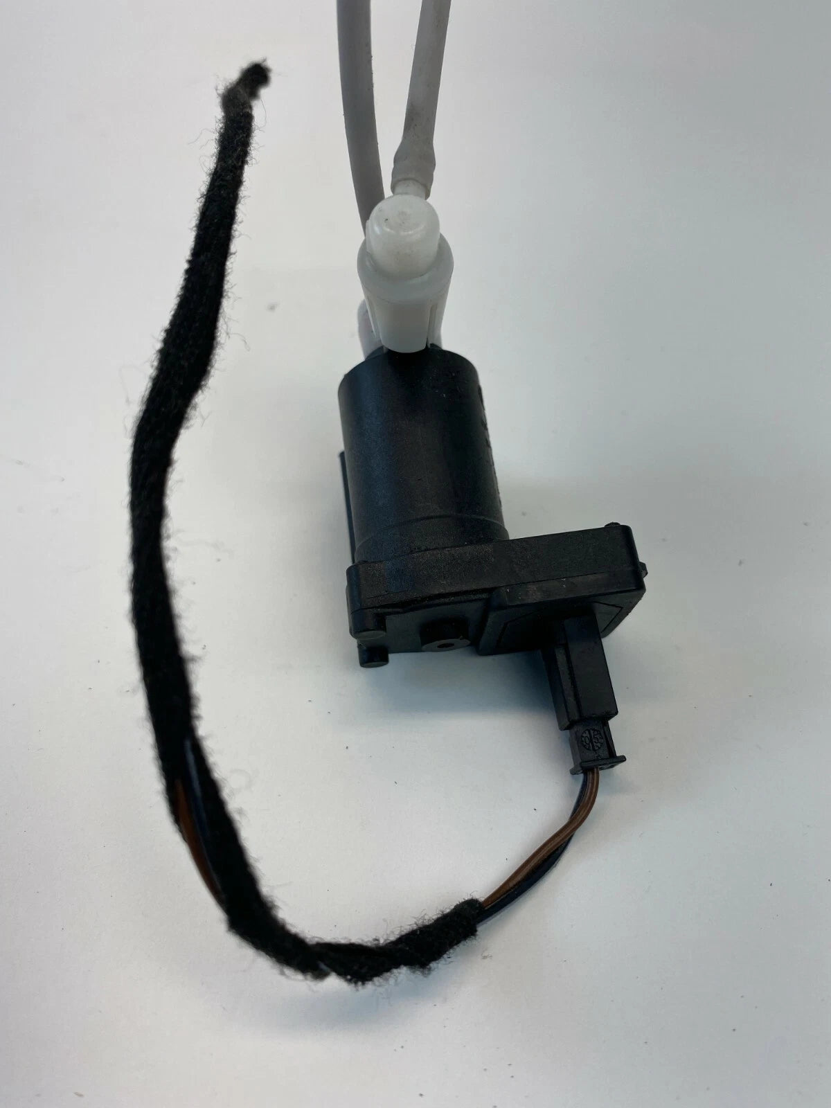2006 2007 MERCEDES-BENZ C 280 EXHAUST CHANGE OVER VALVE SENSOR A2038000178