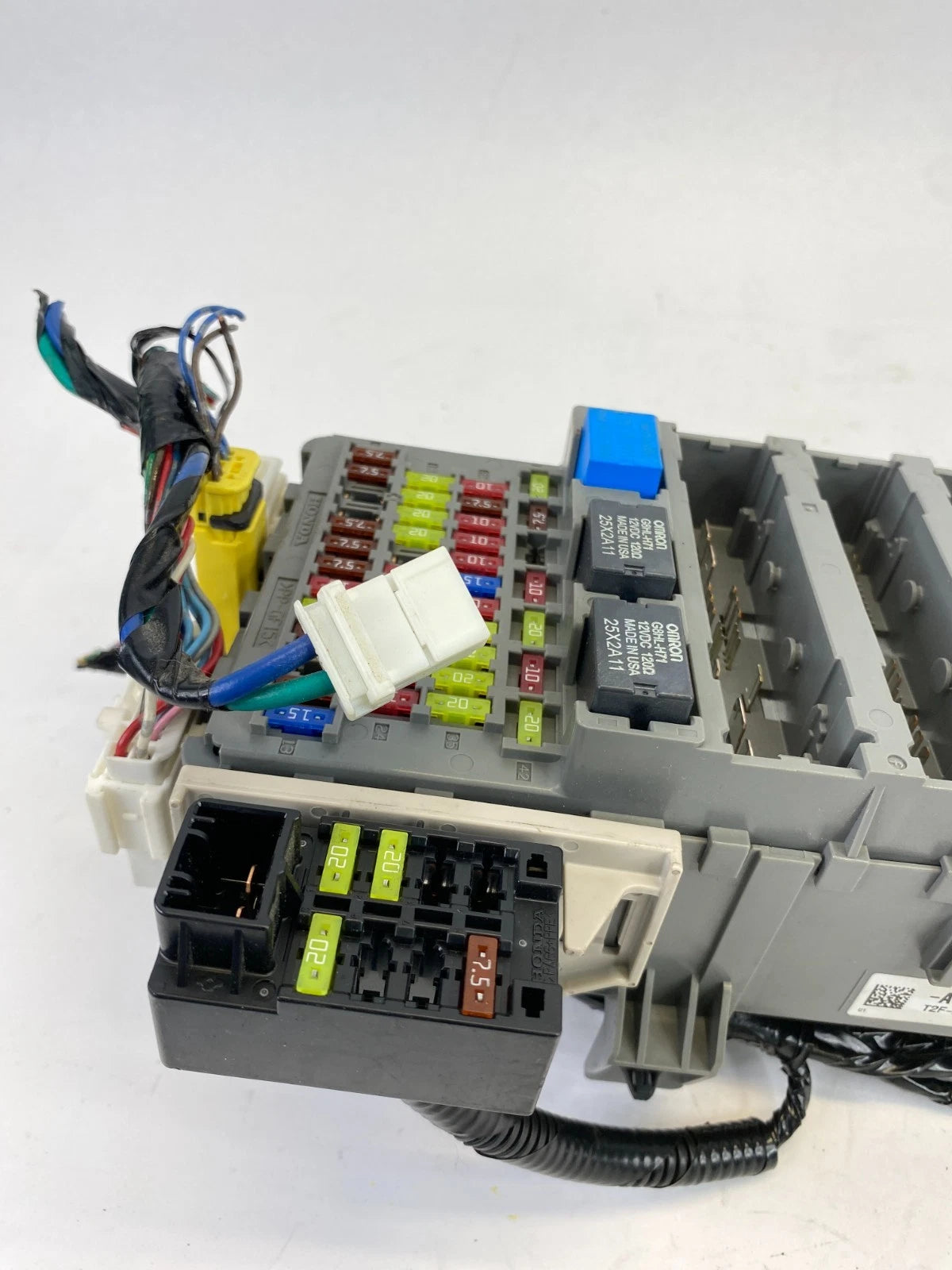 2013 2014 HONDA ACCORD 2.4L AUTO EX EX-L SEDAN DASH INTERIOR FUSE BOX T2F-A200