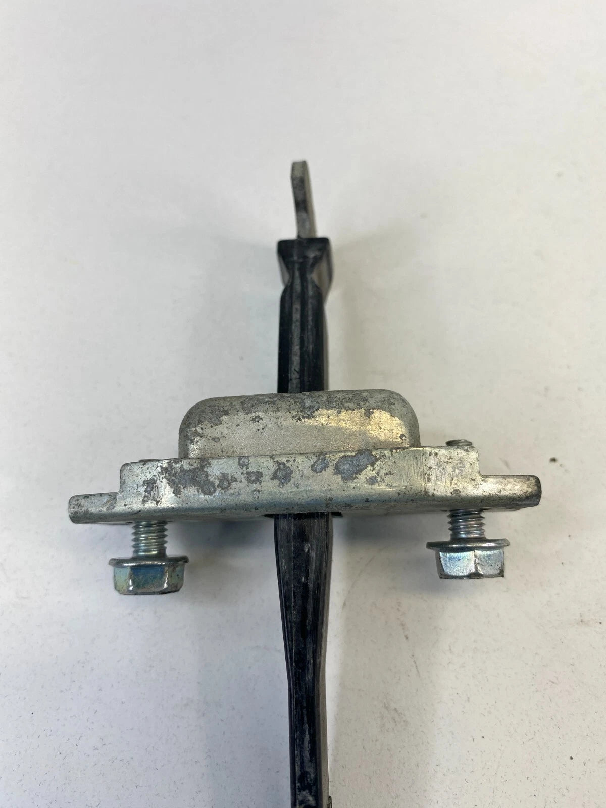 2009-2013 TOYOTA MATRIX REAR LEFT BACK SIDE DOOR CHECK STOP STRAP STOPPER RR LH
