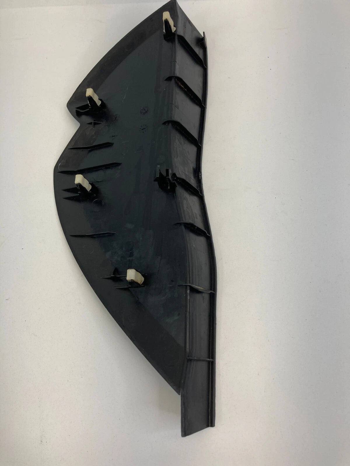 2007-2013 MITSUBISHI OUTLANDER DASH LEFT DRIVER SIDE END CAP COVER 8002A055ZZ