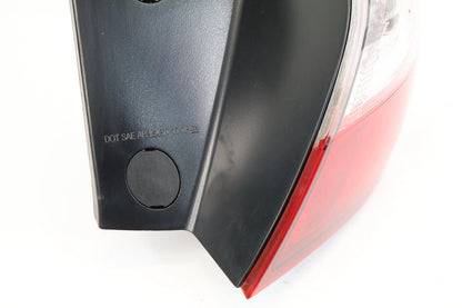 2017-2019 CHEVROLET CRUZE HATCHBACK RIGHT OUTER QUARTER TAILLIGHT LAMP 39124812