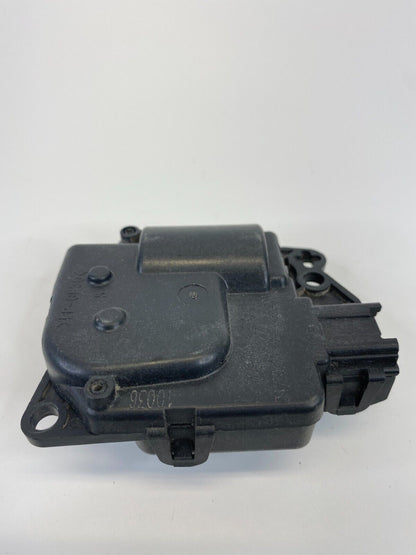 09-14 Volkswagen Routan HVAC A/C Heater Blend Door Flap Actuator M8679001 OEM