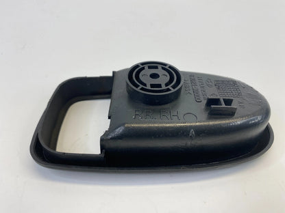 02-05 HYUNDAI SONATA REAR RIGHT SIDE INTERIOR DOOR HANDLE TRIM COVER 83621-3D000