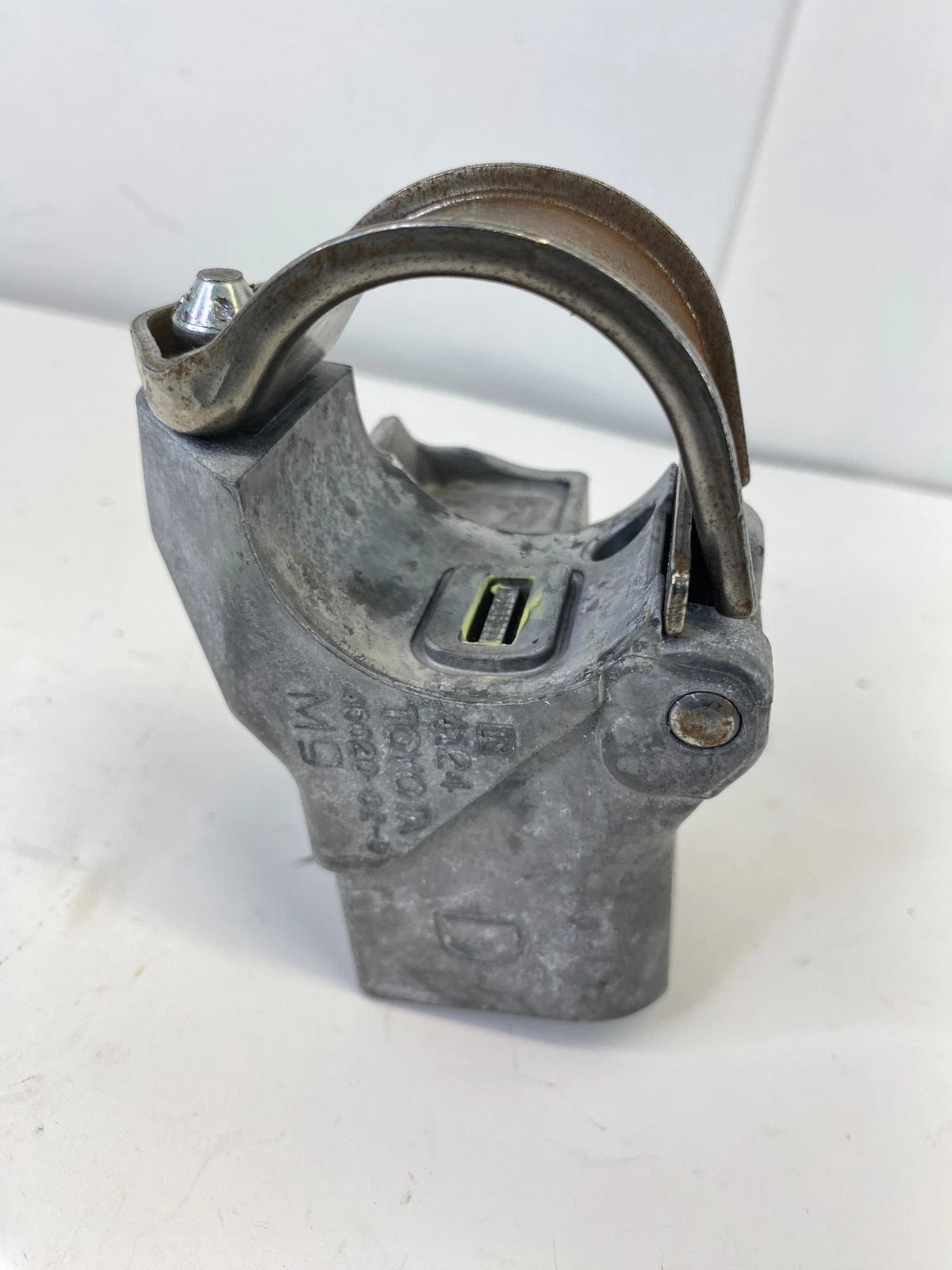2014-2019 TOYOTA COROLLA STEERING COLUMN IGNITION LOCK MODULE OEM 45020-02-9