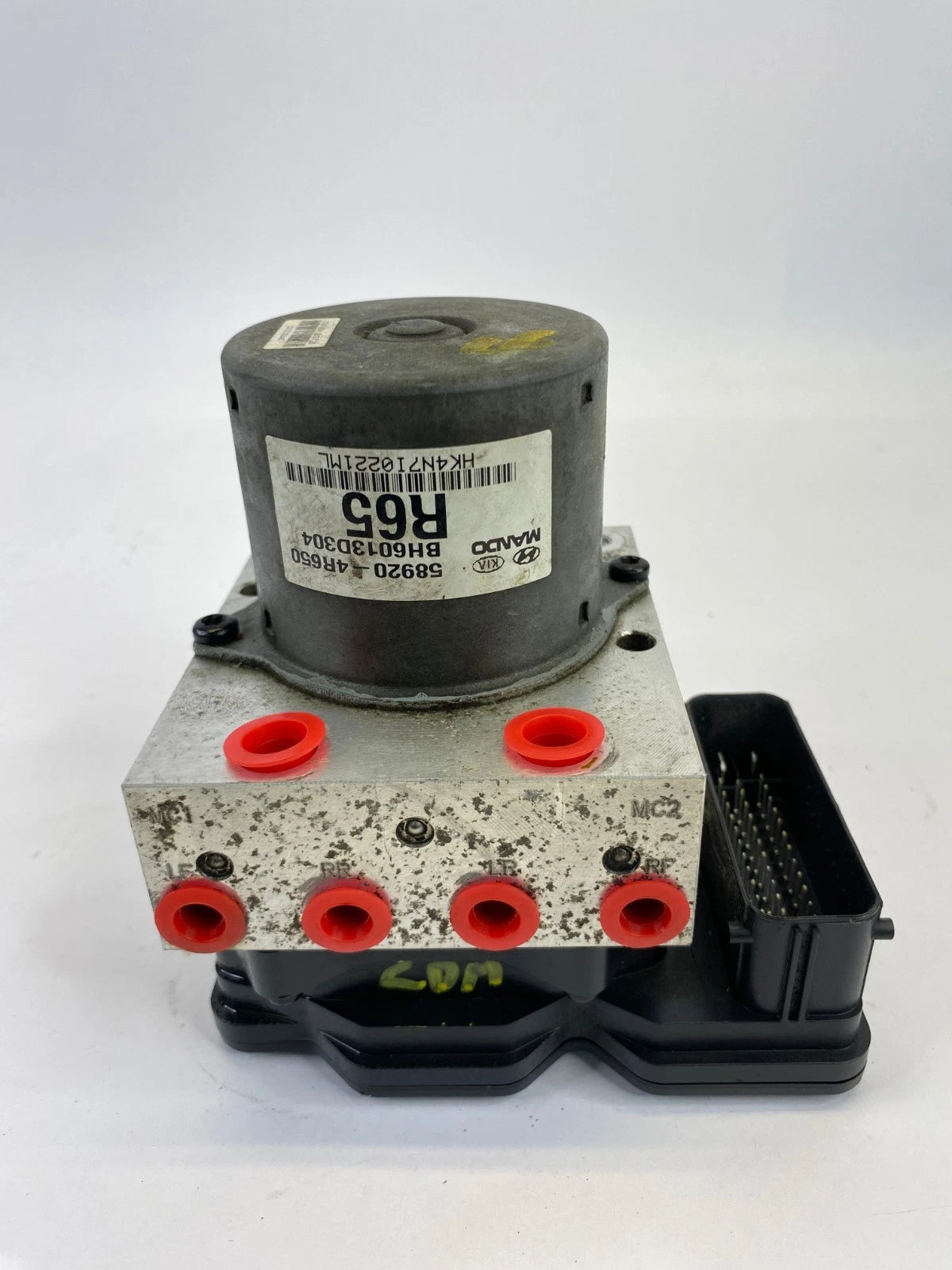 11 12 HYUNDAI SONATA ABS PUMP CONTROL MODULE ASSEMBLY ENGINE BAY OEM 58920-4R650