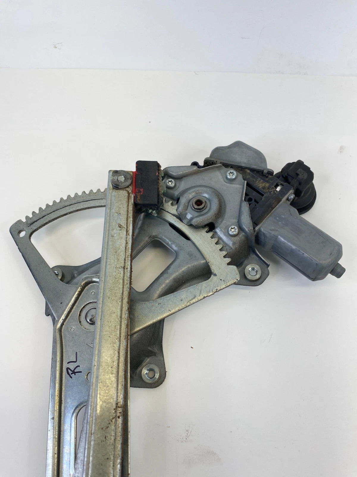 2010-2015 Toyota Prius Rear Left Door Power Window Motor Regulator 85720-47090