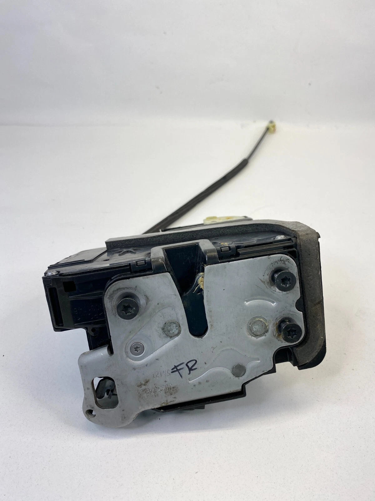 14-20 CHEVY IMPALA 16 17 ENVISION FRONT RIGHT DOOR LOCK LATCH ACTUATOR 13592288