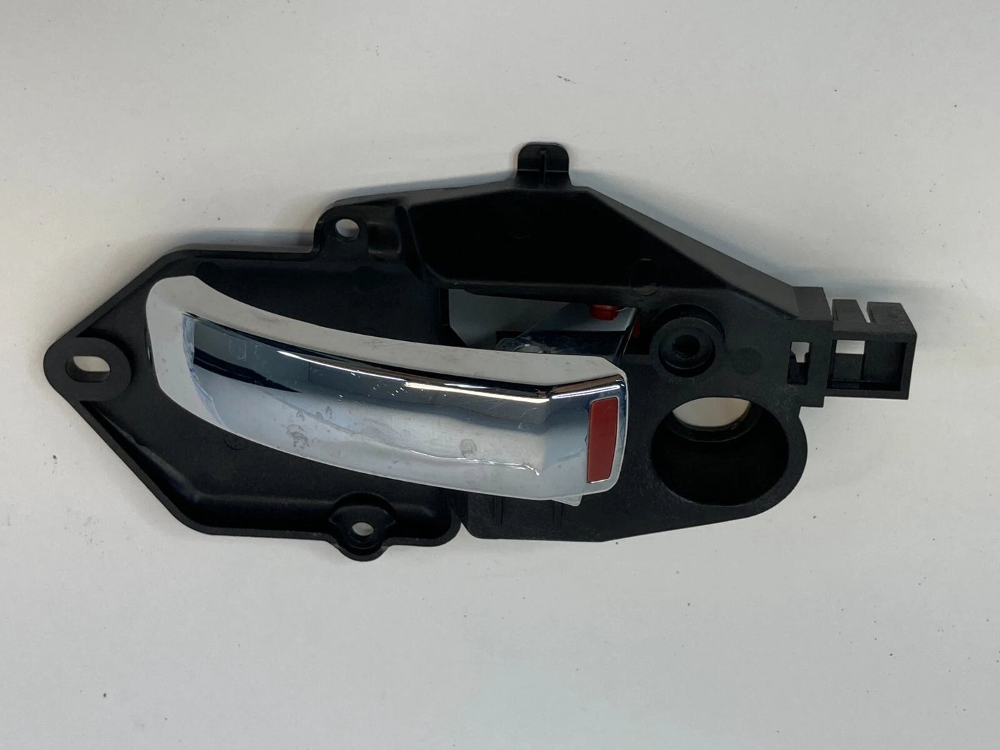 2012-2019 FIAT 500 FRONT LEFT DRIVER SIDE INTERIOR DOOR HANDLE 607048DX OEM