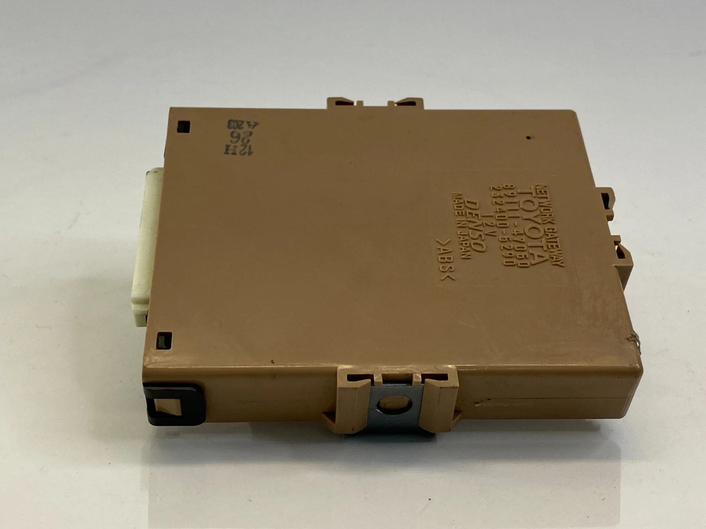 06-09 TOYOTA PRIUS MULTIPLEX NETWORK GATEWAY COMPUTER MODULE UNIT 8911147050 OEM