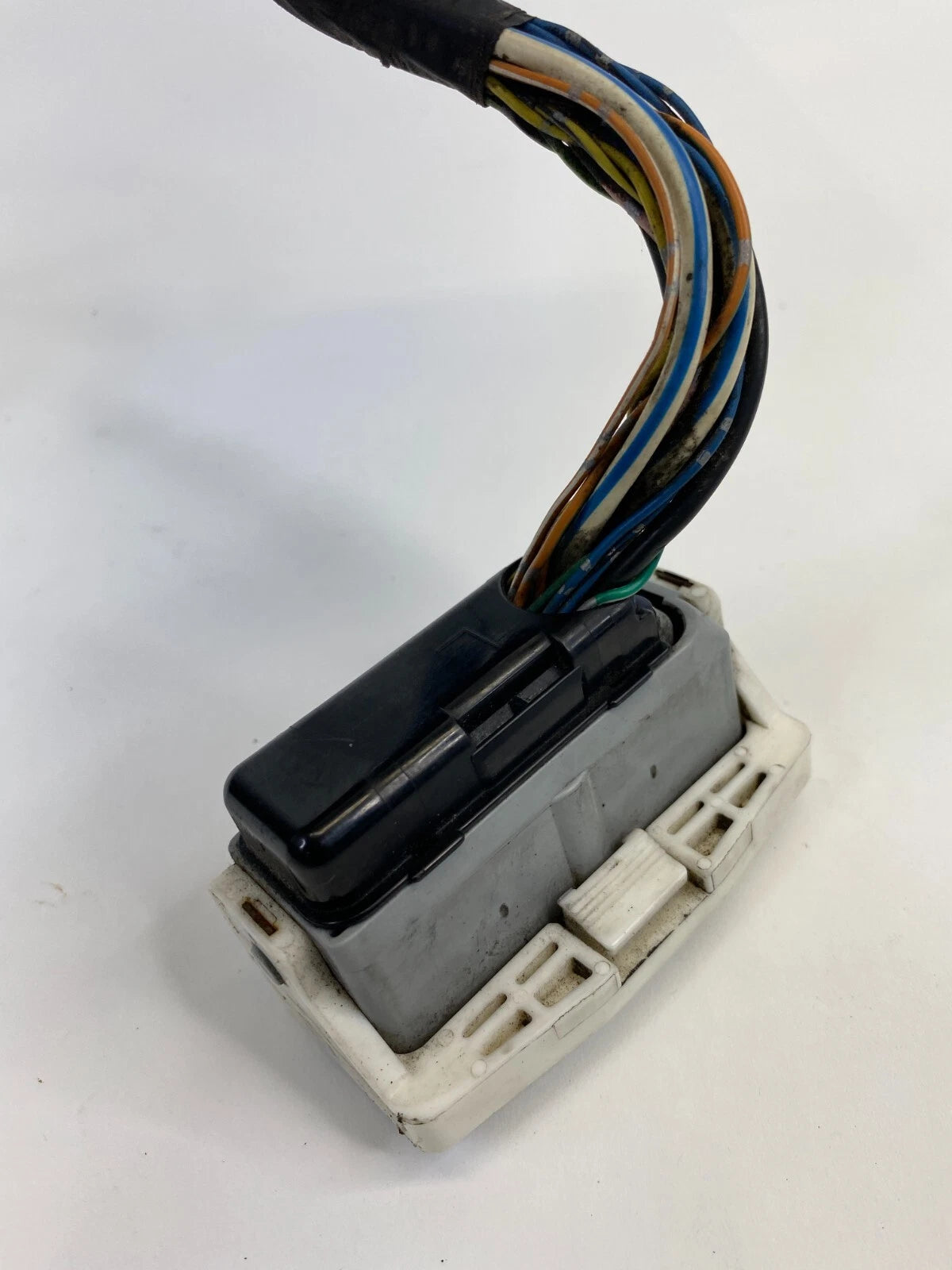 2001-2005 SUZUKI GRAND VITARA ABS ANTI LOCK BRAKE PLUG PIGTAIL CONNECTOR