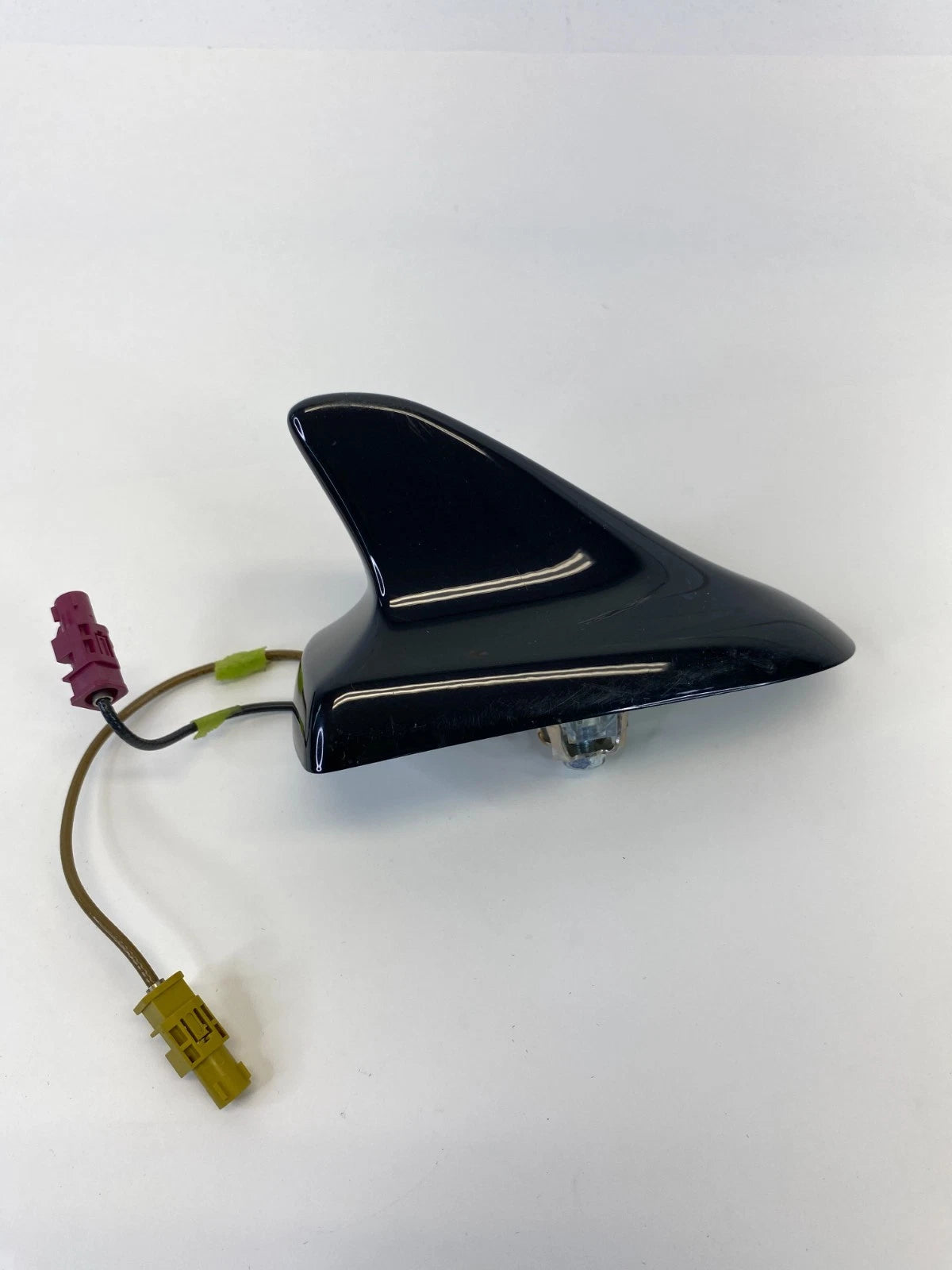 2013 2014 CADILLAC ATS ROOF MOUNT RADIO ANTENNA FIN SHARK 22765857 OEM