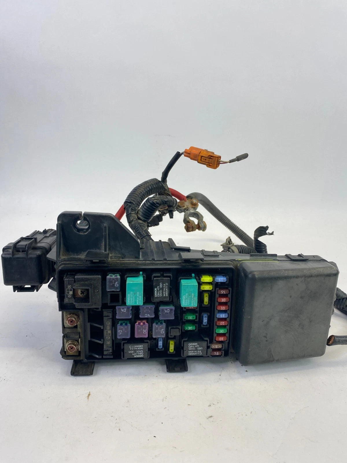 2003 2004 HONDA ACCORD 3.0L V6 ENGINE COMPARTMENT FUSE RELAY JUNCTION BOX OEM