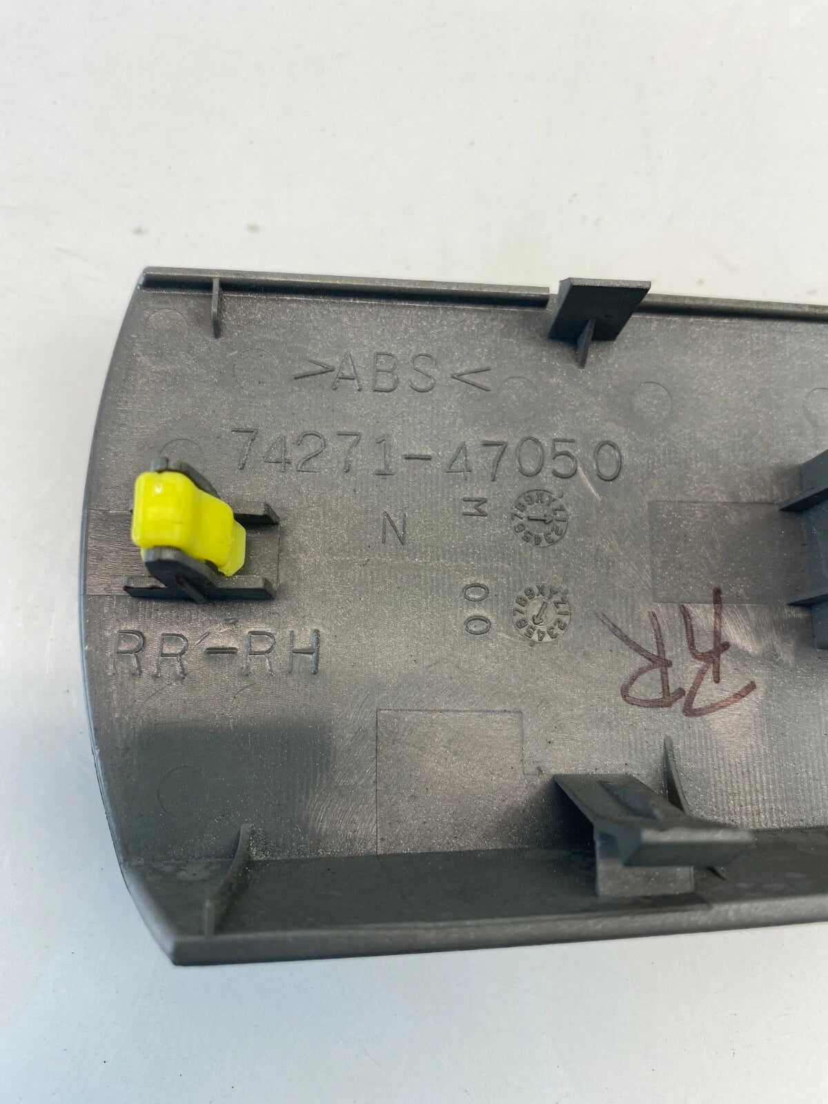 2004-2009 TOYOTA PRIUS REAR RIGHT DOOR WINDOW SWITCH COVER BEZEL 74271-47050 OEM