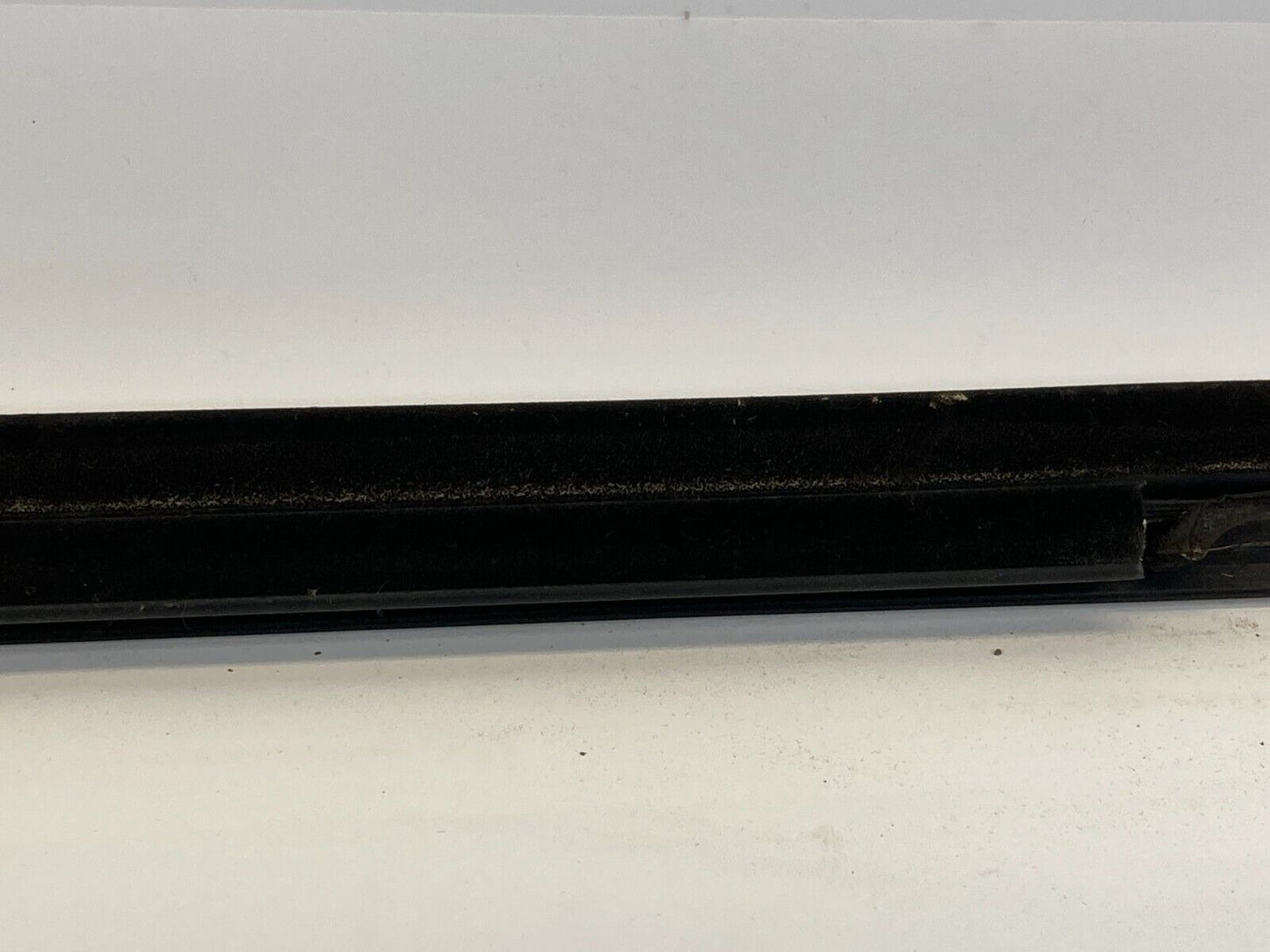 2008-2014 Cadillac CTS Front Left Exterior Window Belt Reveal Trim Molding OEM