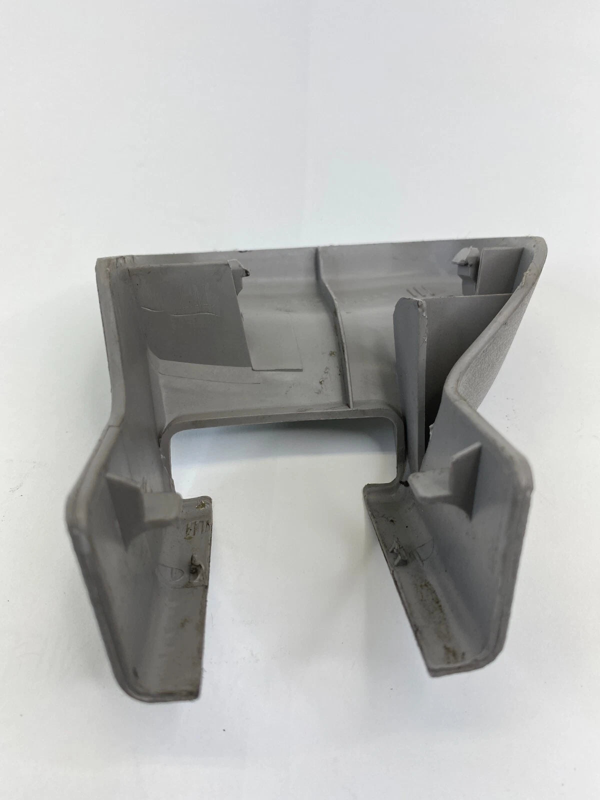 2001-2004 TOYOTA SEQUOIA FRONT RIGHT SEAT RIGHT SIDE REAR TRACK END COVER TRIM