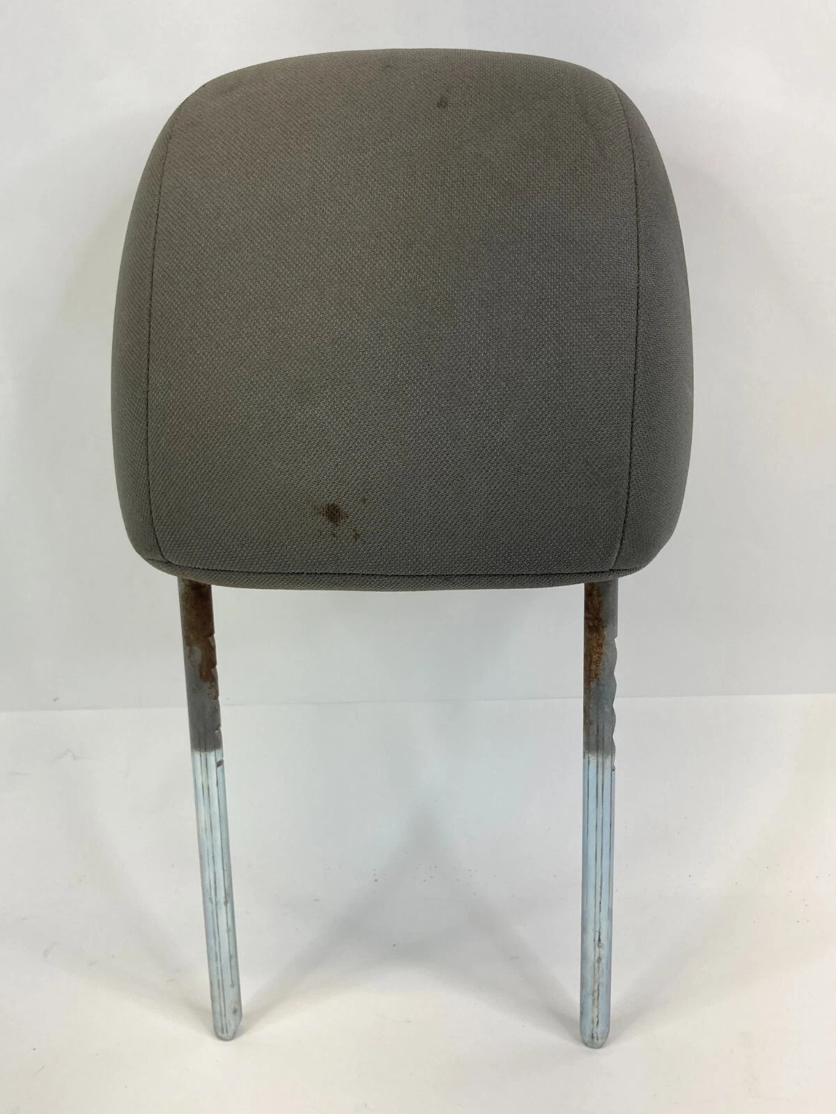 2008-2010 CHRYSLER TOWN & COUNTRY FRONT RIGHT PASSENGER HEADREST GREY CLOTH OEM