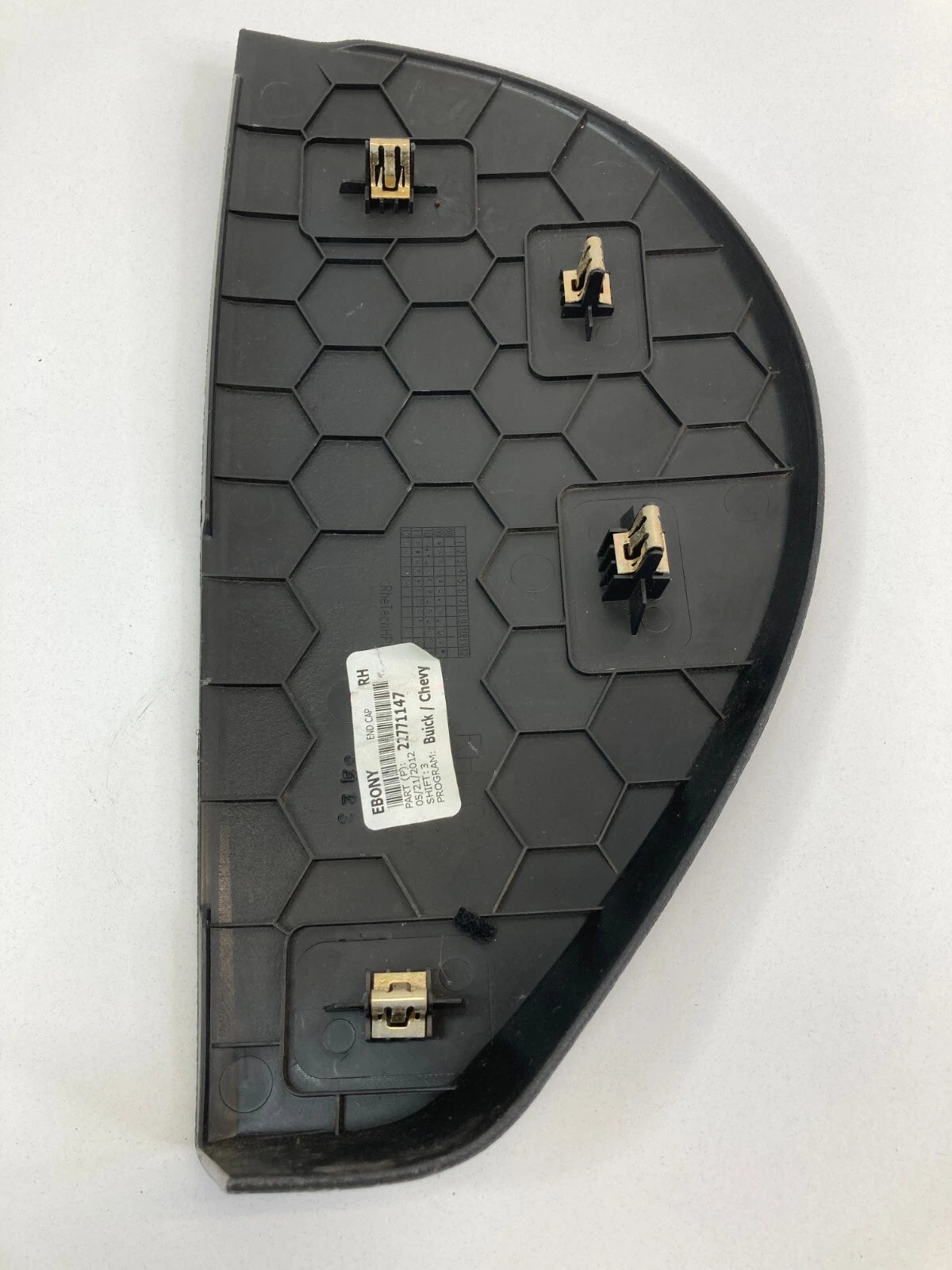 2009-2017 CHEVROLET TRAVERSE DASH INSTRUMENT PANEL RIGHT PASSENGER END CAP COVER