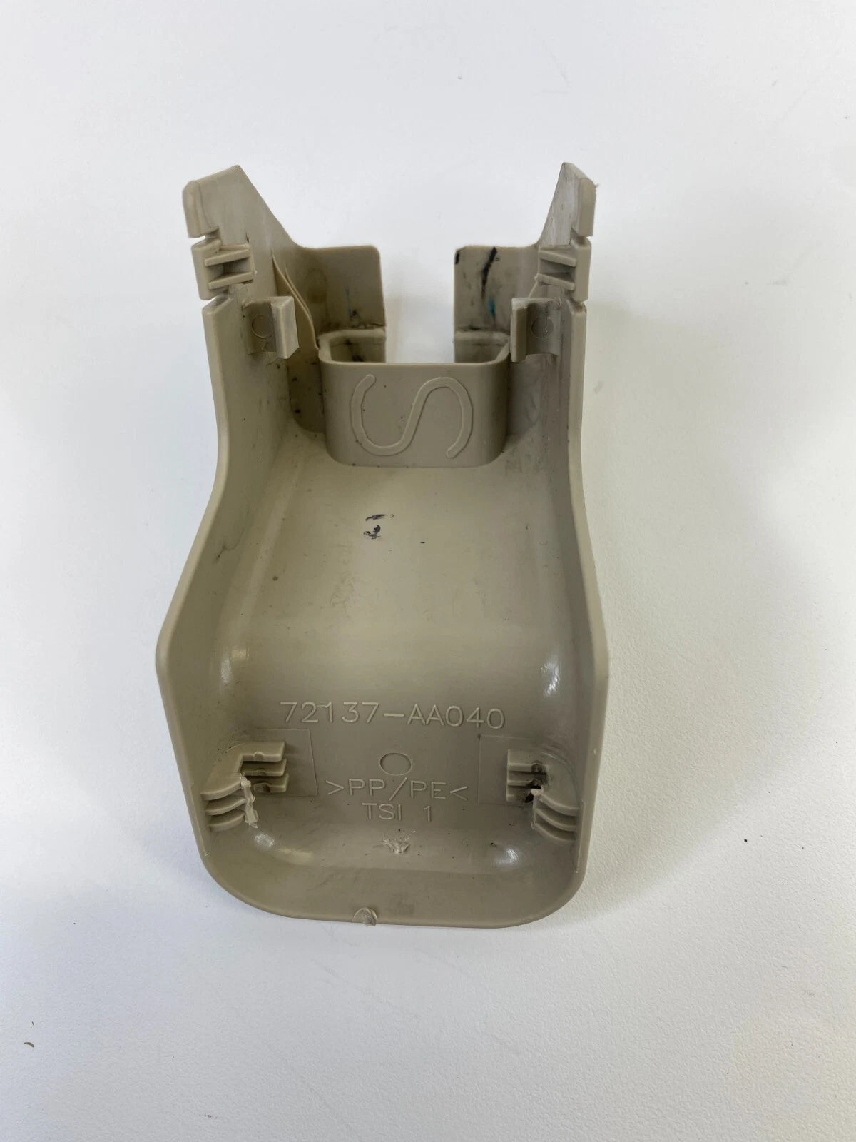 04-08 TOYOTA SOLARA FRONT RIGHT OUTER LEFT SIDE SEAT TRACK END COVER CAP TRIM