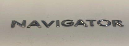 2003-2006 LINCOLN NAVIGATOR FENDER SIDE NAMEPLATE EMBLEM BADGE LOGO CHROME