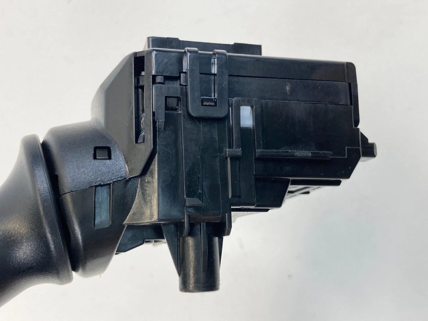 2011-2016 HYUNDAI ELANTRA SEDAN FRONT COLUMN WINDSHIELD WIPER CONTROL SWITCH OEM