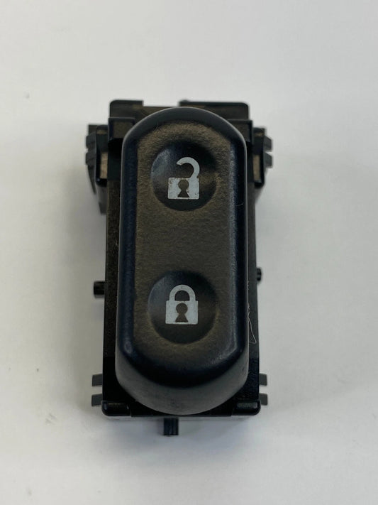 04-06 CADILLAC SRX FRONT RIGHT PASSENGER DOOR LOCK CONTROL SWITCH 25752613 OEM