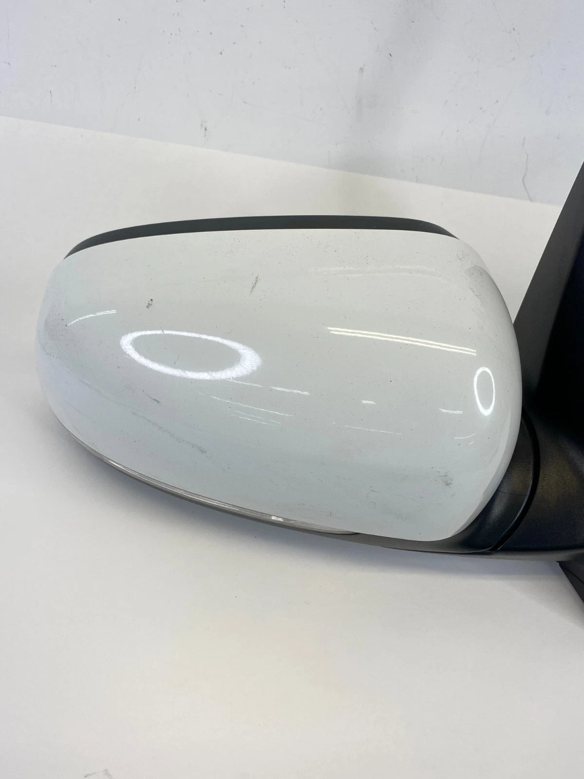 2015-2018 KIA SEDONA RIGHT PASSENGER SIDE VIEW POWER MIRROR E13037560 OEM