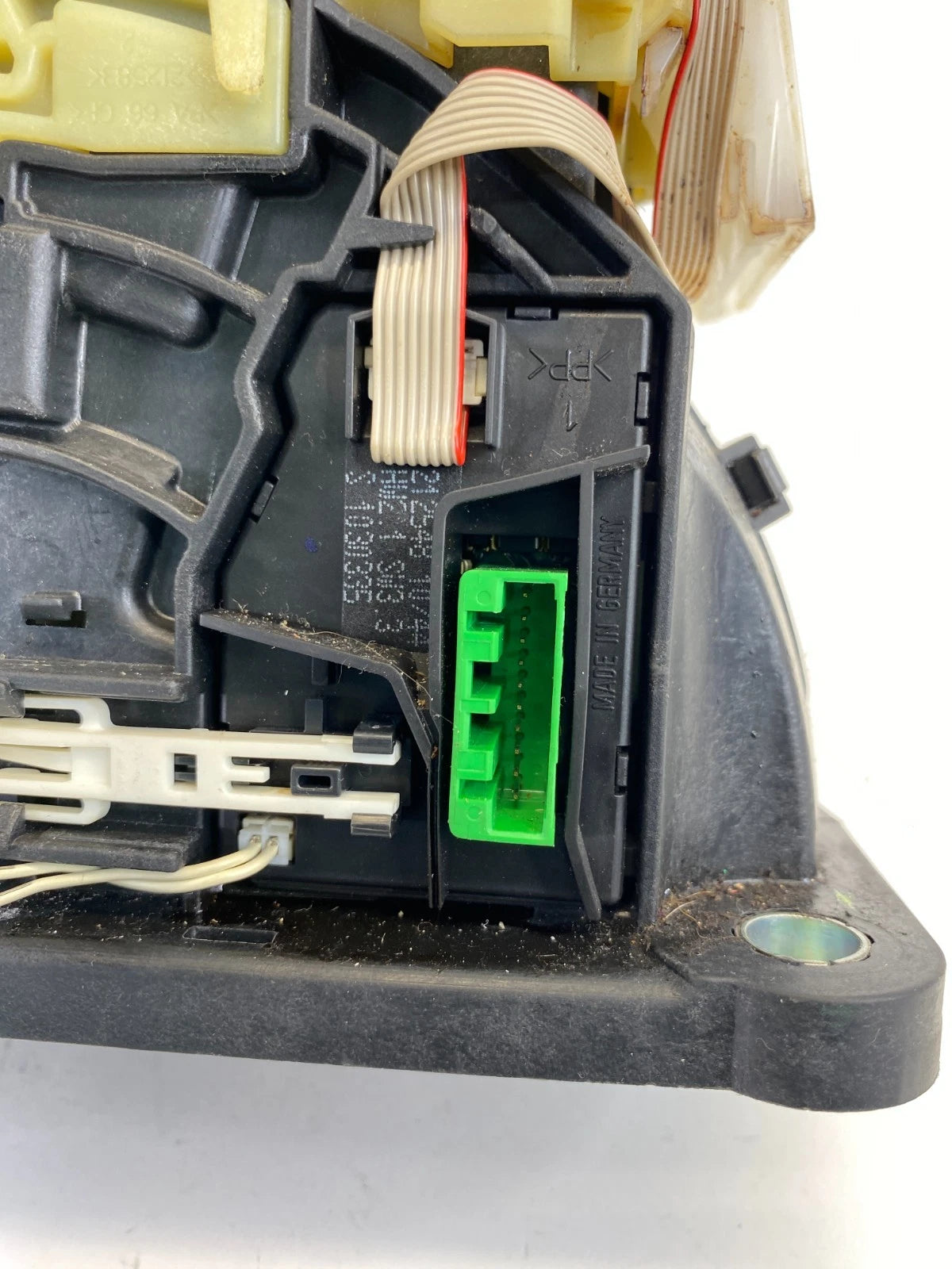 2011-2013 Volvo S60 2.5L Automatic Transmission Shift Shifter Lever Selector OEM