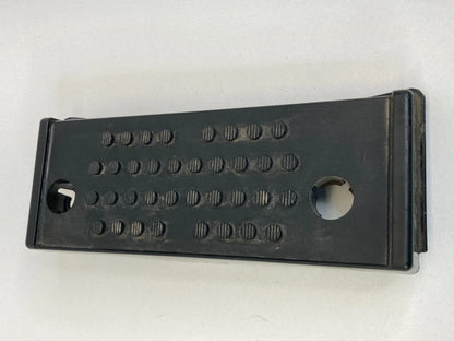 2003-2007 INFINITI G35 COUPE SEDAN FOOT REST DEAD PEDAL COVER 67840-AM600 OEM