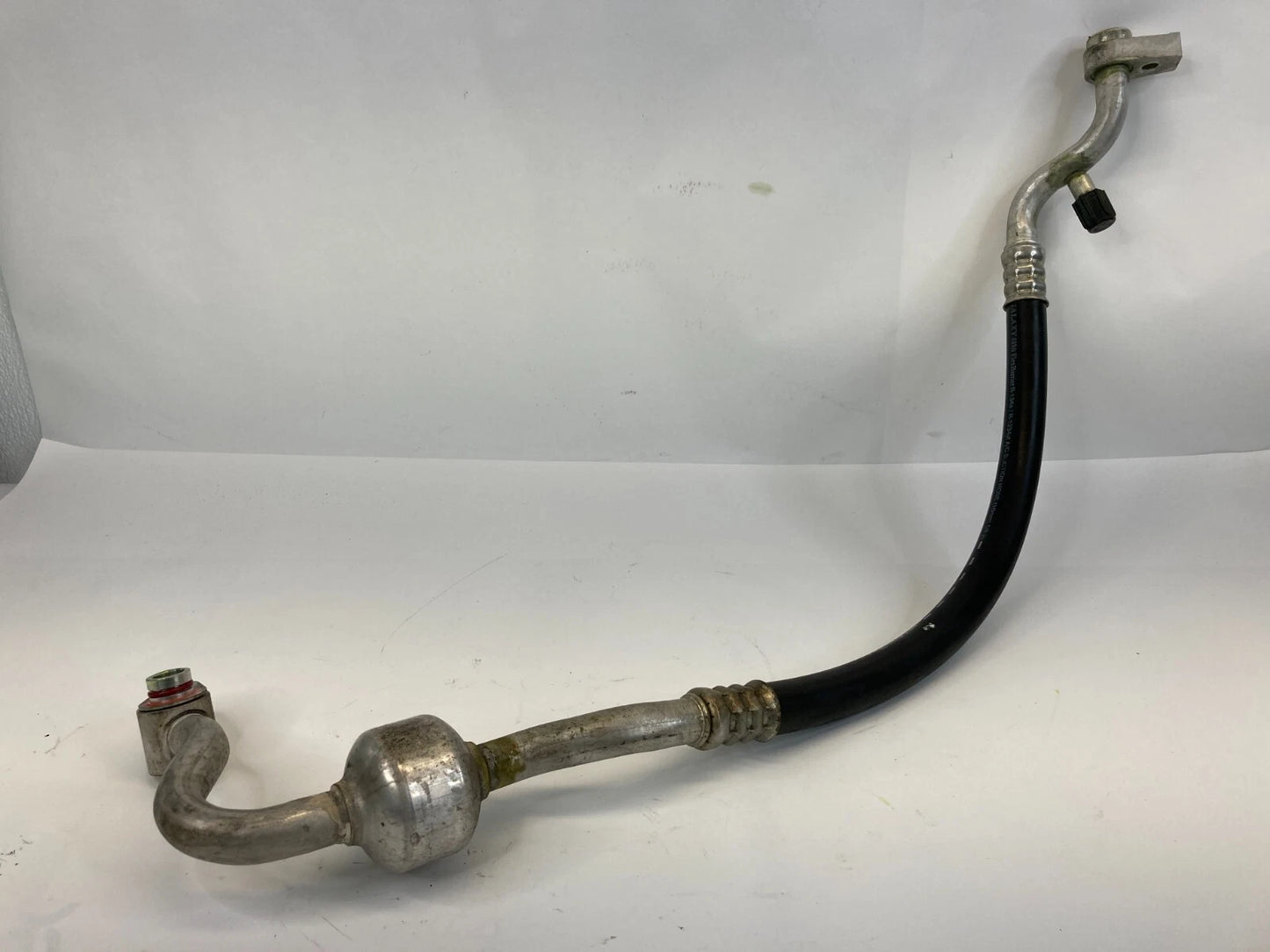 2014-2019 FORD FIESTA 1.6L A/C REFRIGERANT SUCTION HOSE LINE TUBE OEM