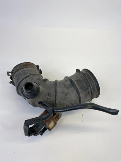 2001-2003 TOYOTA RAV4 ENGINE AIR INTAKE INLET TUBE HOSE DUCT OEM 17881-28040