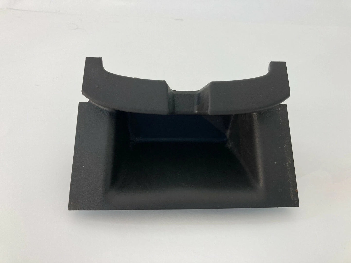 2014-2020 CHEVROLET CHEVY IMPALA CENTER CONSOLE GRAB HANDLE INSERT 5059220 OEM