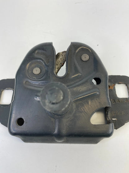08 09 10 11 12 13 14 15 16 CHRYSLER TOWN & COUNTRY HOOD LOCK LATCH ACTUATOR OEM