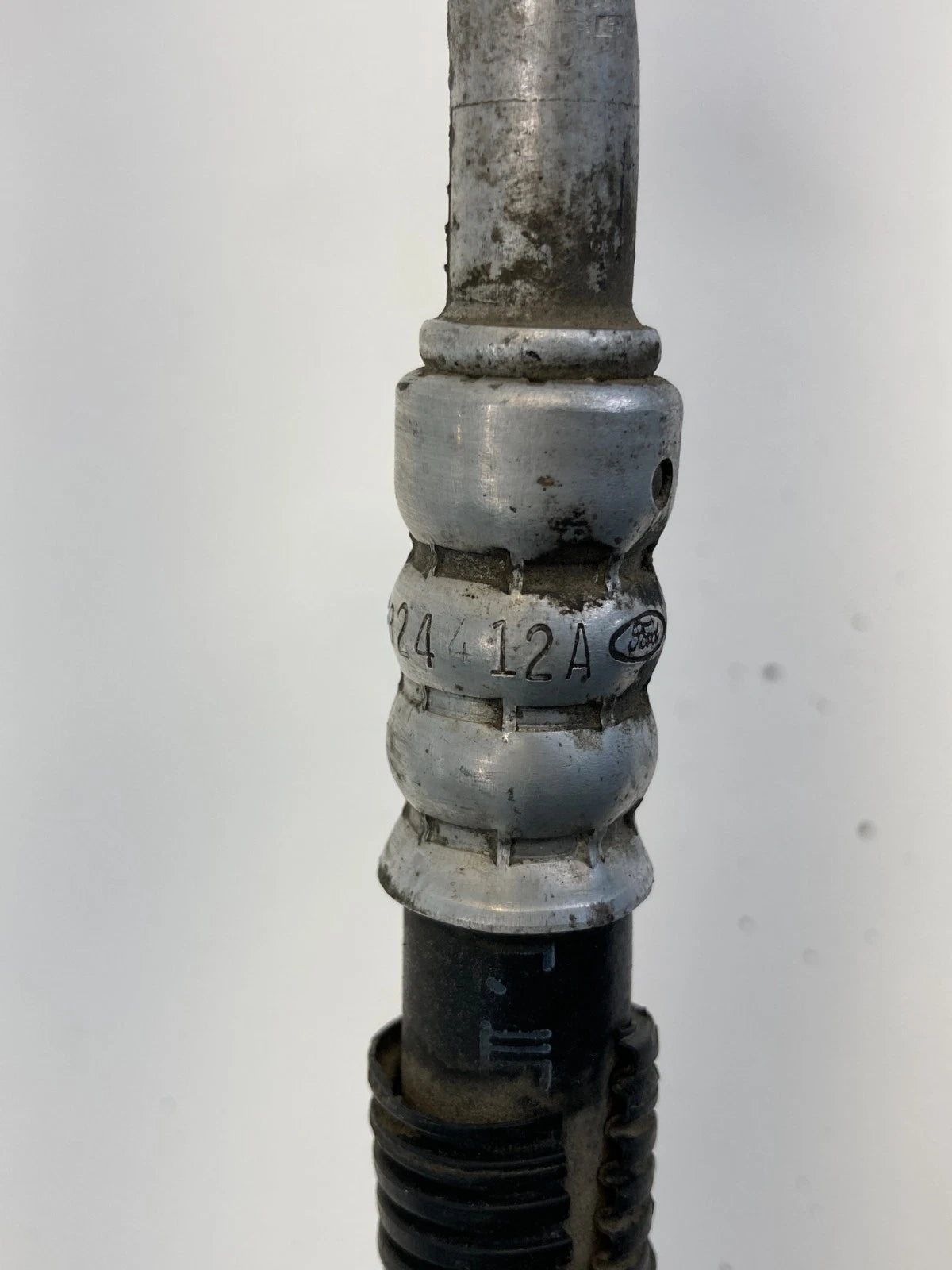 13-19 Ford Explorer Police Interceptor 3.7L AC Refrigerant Discharge Hose Line