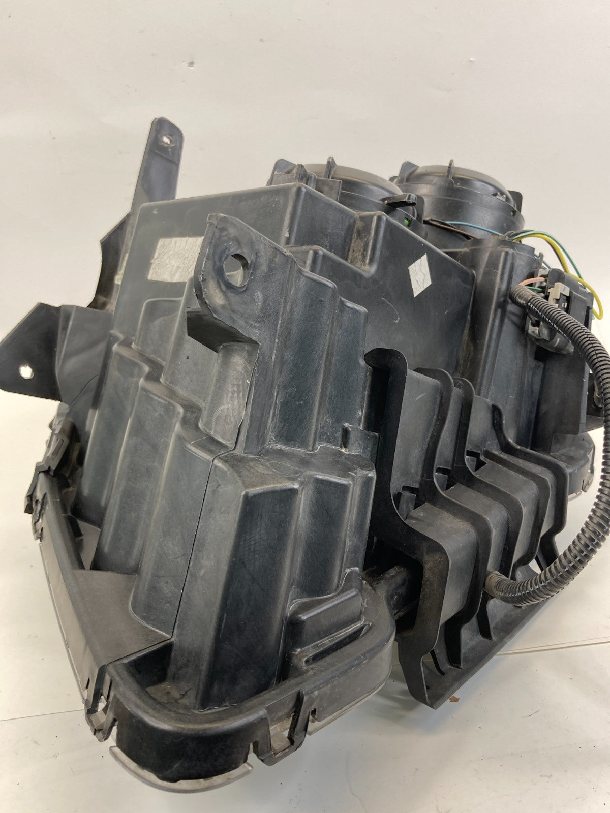 10-15 GMC Terrain Right Passenger Headlight Headlamp Head Light Lamp Halogen