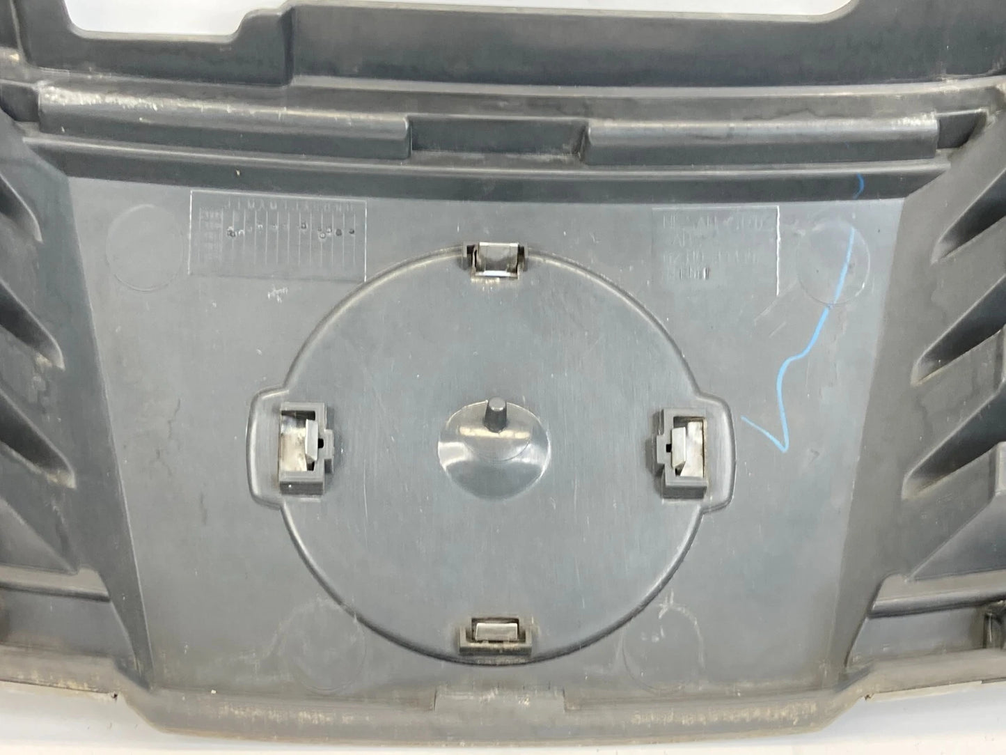 2007-2009 NISSAN VERSA HATCHBACK FRONT UPPER GRILL GRILLE CHROME 62310-EM30A OEM