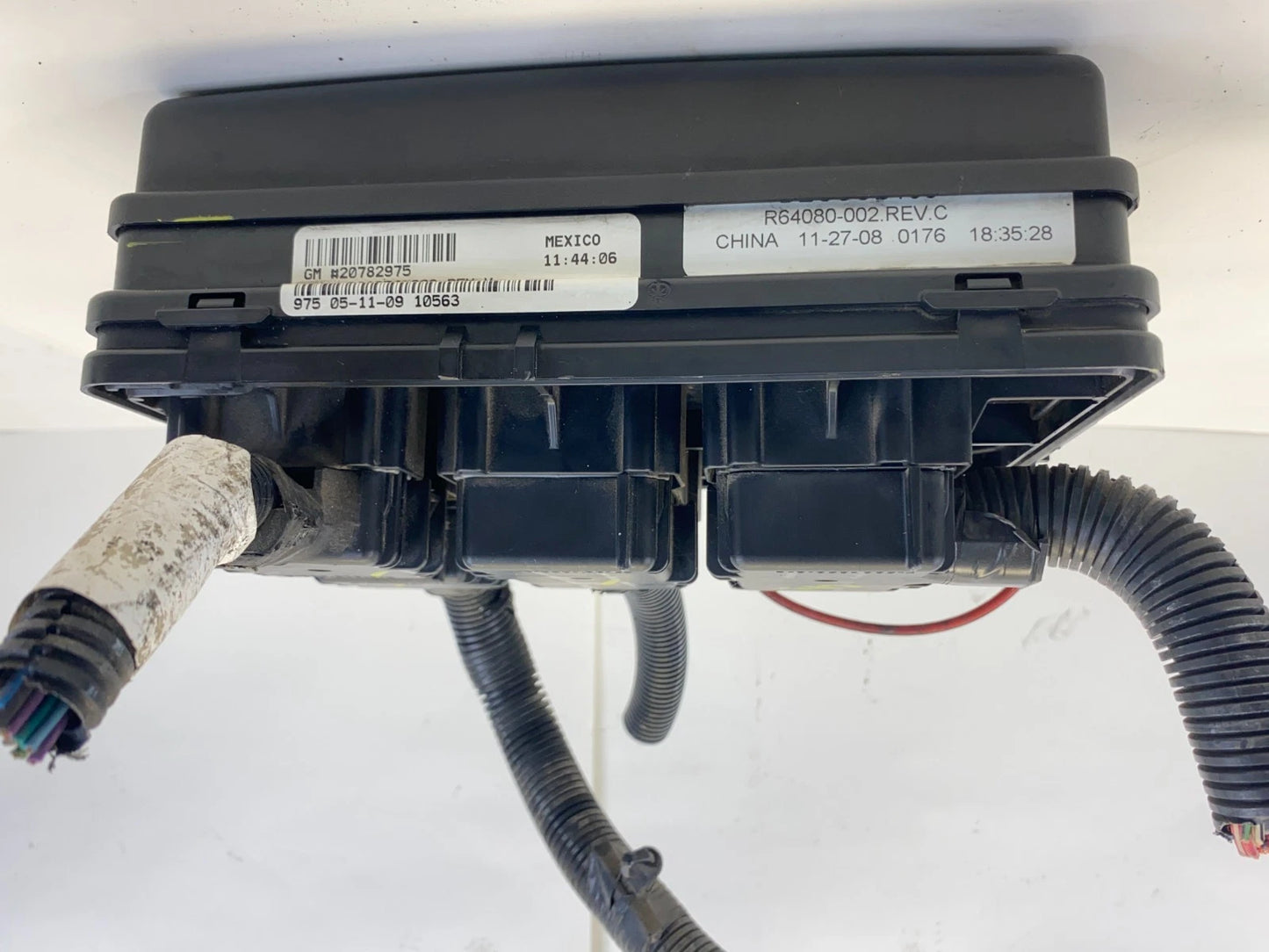 2009-2011 CHEVROLET HHR ENGINE FUSE BOX BLOCK JUNCTION ASSEMBLY 20782975 OEM
