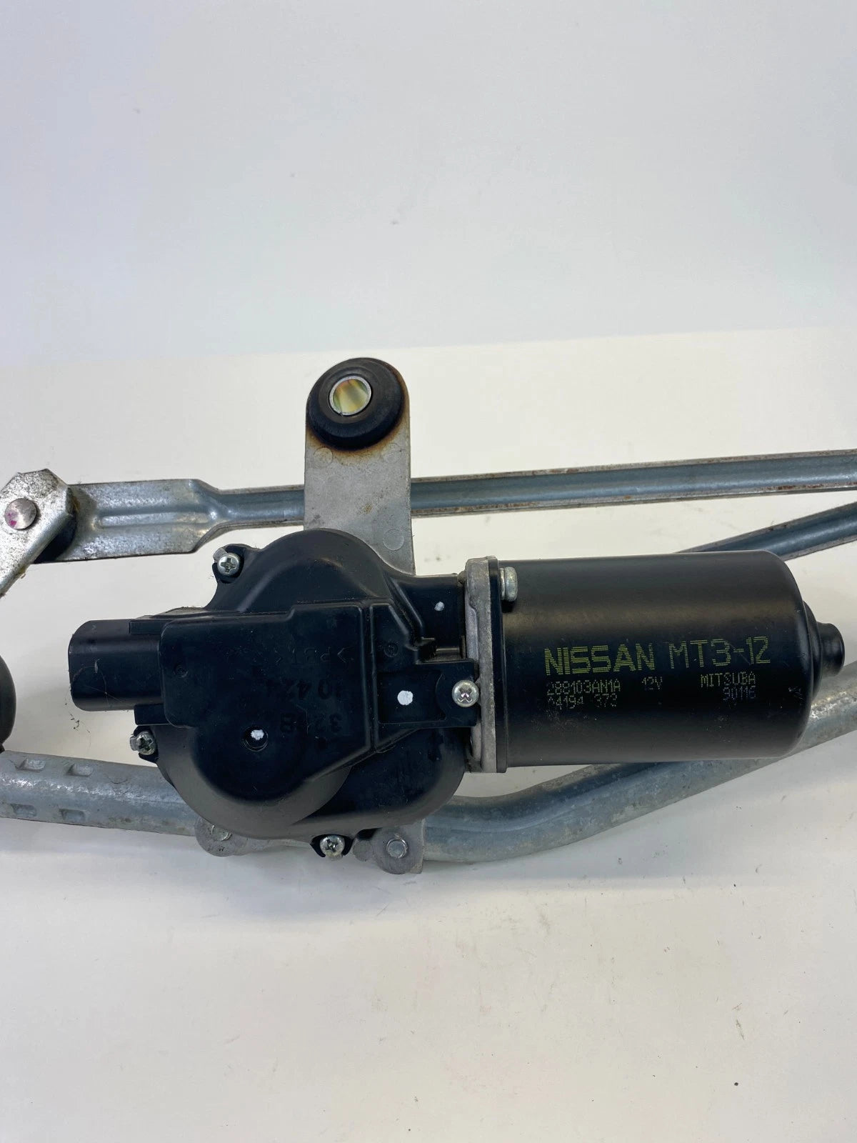 2012-2019 Nissan Versa Windshield Wiper Arm Linkage w/ Motor 28810-3AN1A OEM