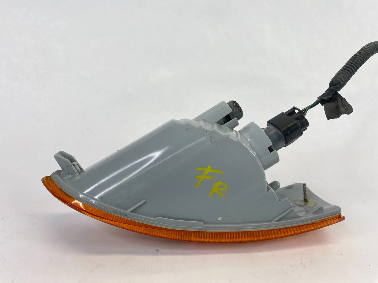 2000 2001 MITSUBISHI ECLIPSE FRONT RIGHT SIDE BUMPER TURN SIGNAL LIGHT LAMP OEM