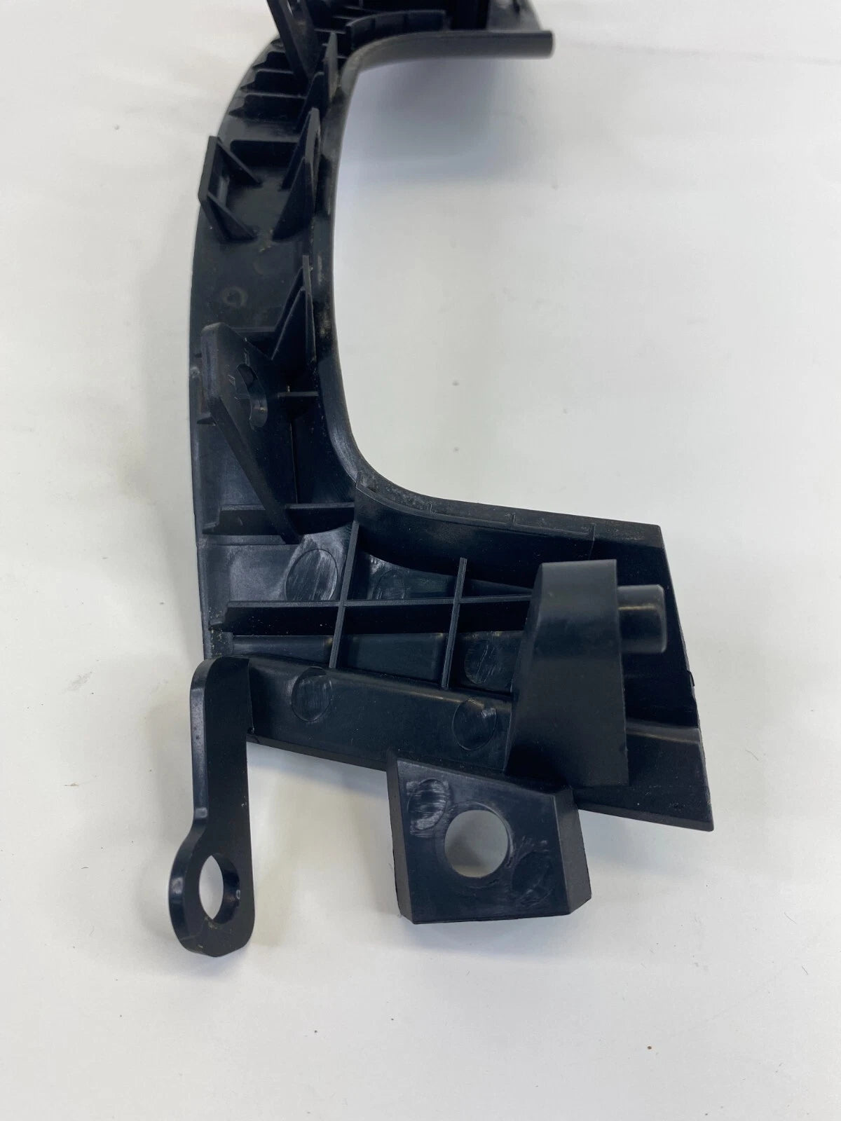 14-16 HYUNDAI ELANTRA SEDAN REAR LH DOOR WINDOW SWITCH WITH BEZEL 935803X011 OEM