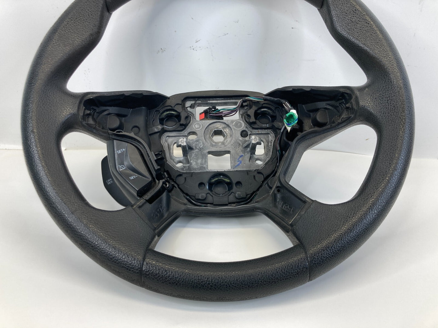 2012-2014 Ford Focus Front Left Side Steering Wheel w/ Cruise Control BM51-3600