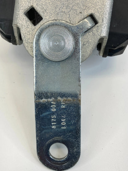 2006-2008 PONTIAC GRAND PRIX RIGHT FRONT PASSENGER SIDE SEAT BELT RETRACTOR OEM