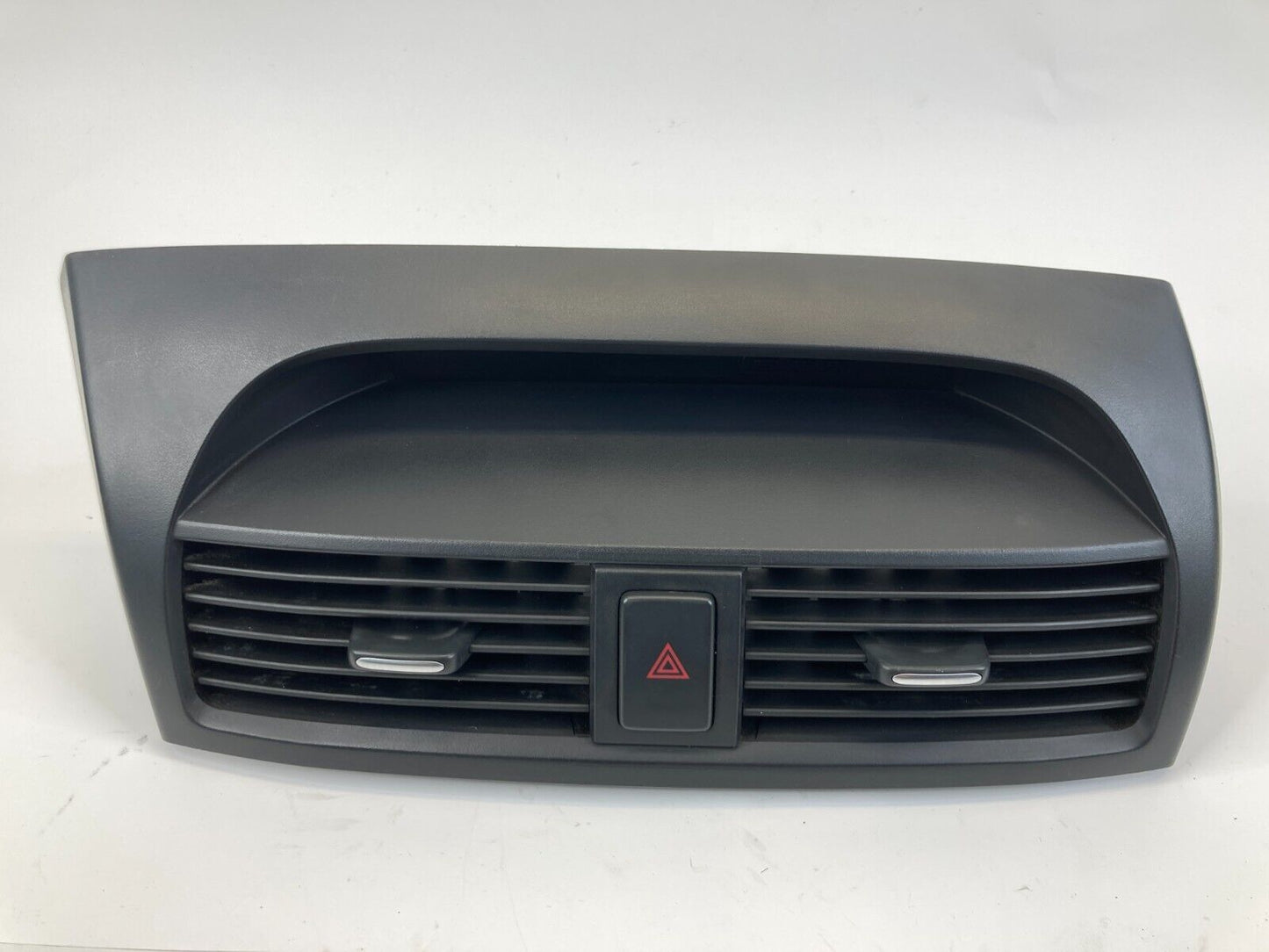 05-08 Acura TL Center Dash AC Air Vent Heater Duct w/ Hazard Switch 39710SEPA010