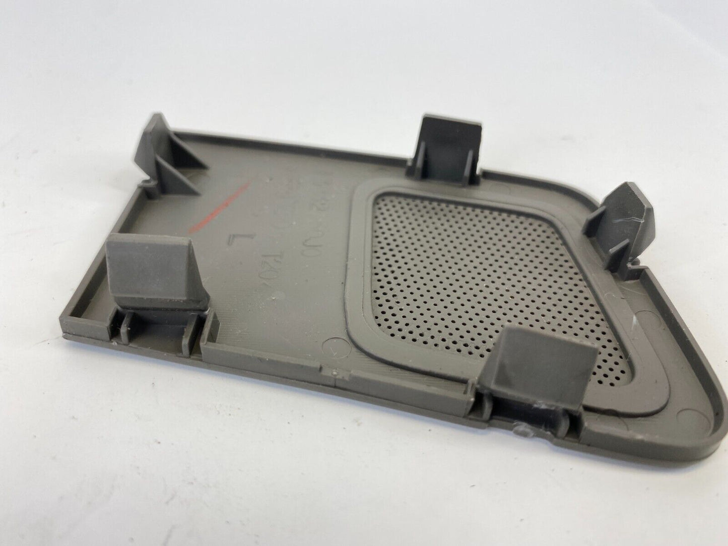 2003-2006 Suzuki XL-7 Dash Left Driver Speaker Tweeter Cover Trim 73832-50J0 OEM