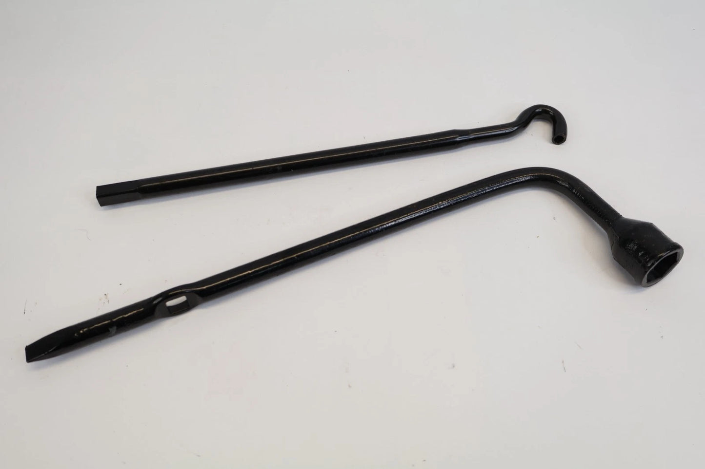 2011-2022 JEEP GRAND CHEROKEE EMERGENCY SPARE TIRE JACK TOOL KIT ASSEMBLY OEM