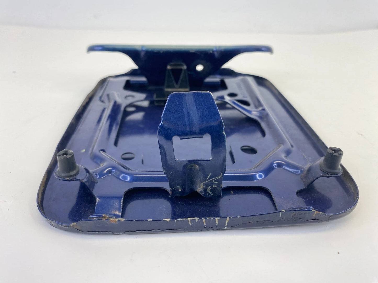 2012-2019 Nissan Versa SEDAN Fuel Filler Door Tank Gas Lid Cover Assy OEM