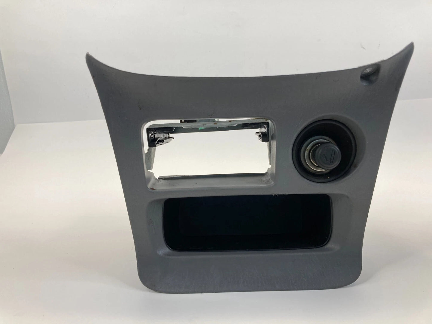 2001-2003 TOYOTA RAV4 DASH INSTRUMENT PANEL ASHTRAY TRIM BEZEL W/ POWER OUTLET