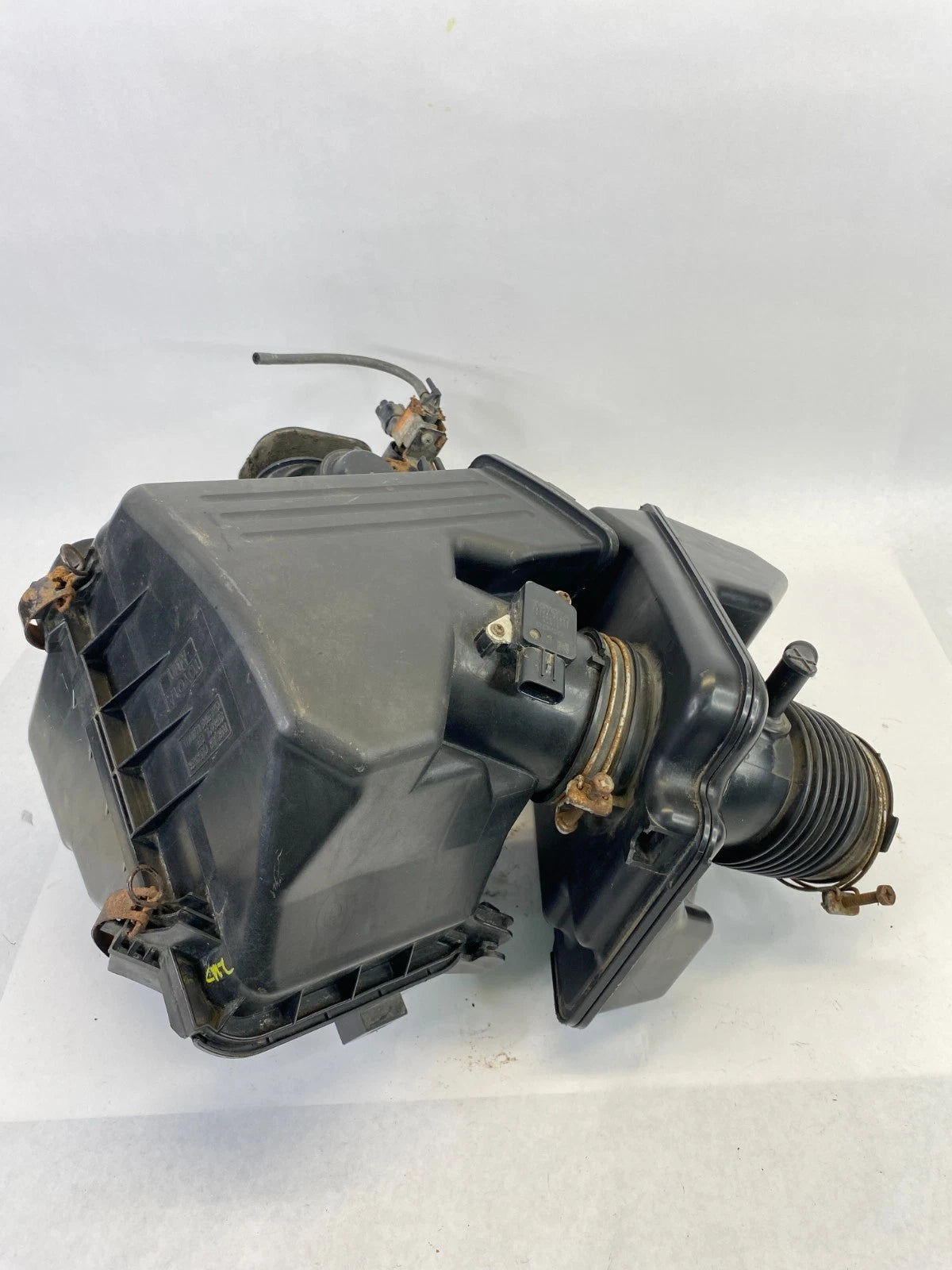2005-2012 TOYOTA AVALON 3.5L AIR CLEANER INTAKE FILTER HOUSING BOX W/ RESONATOR