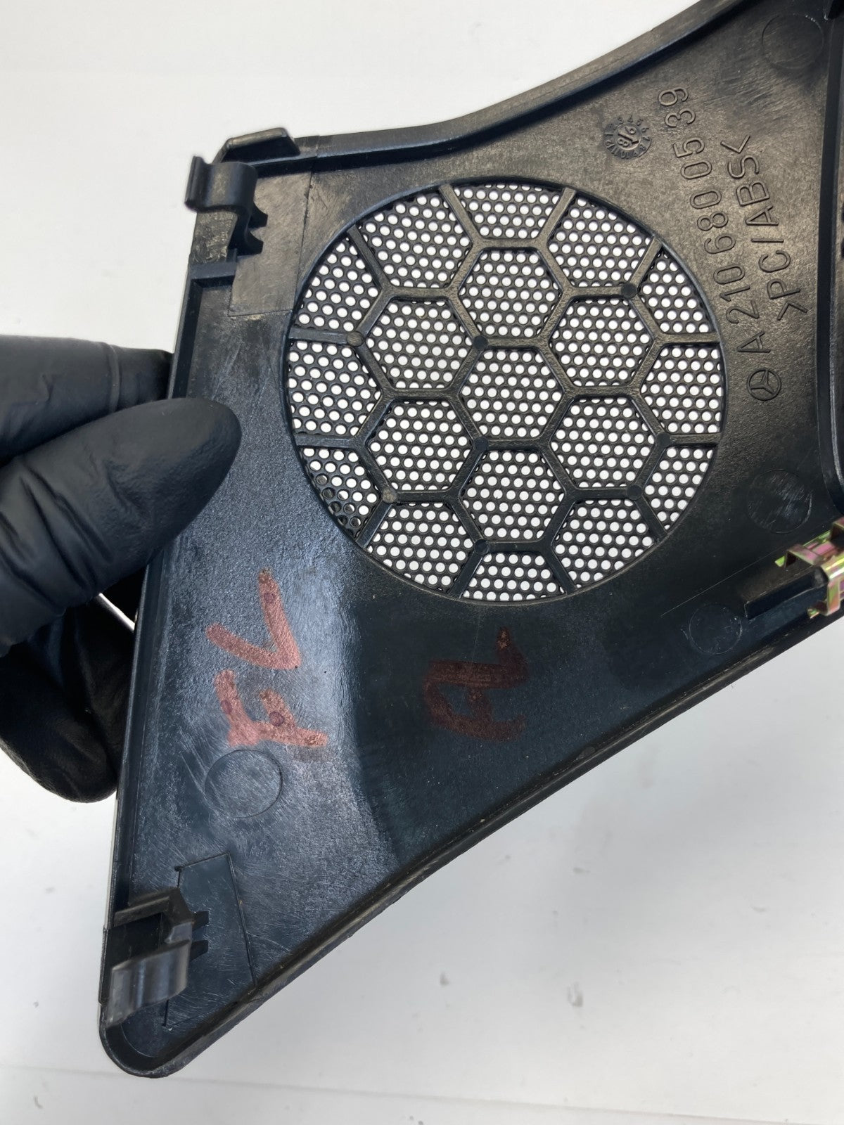 98-02 Mercedes-Benz E430 Dash Left Speaker Grille Air Vent Trim A210-680-05-39